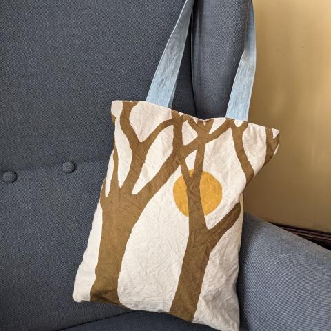 Shoulderbag with silhouettes of trees